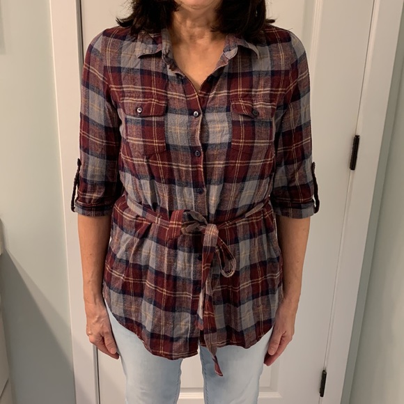 Juniors Plaid Flannel - Picture 2 of 12